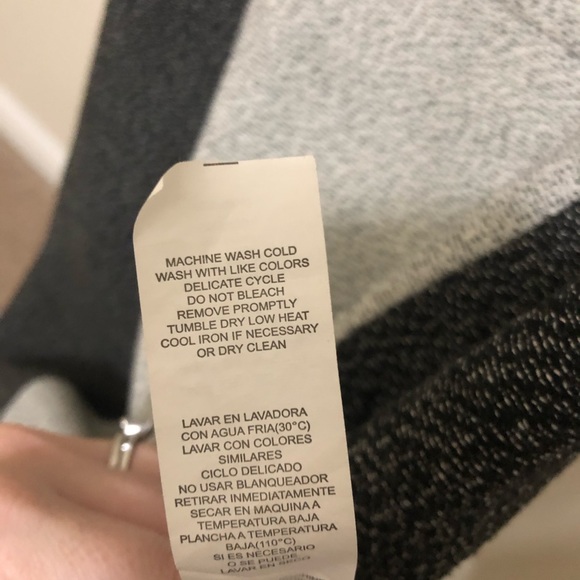 Kensie Dress - Like New - Picture 10 of 11